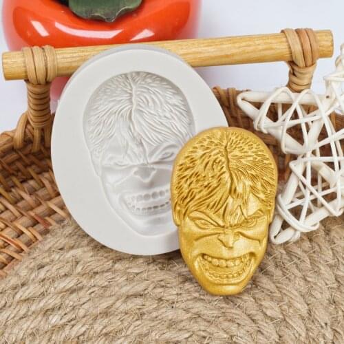 Super Hero Silicone Molds Green Giant Cake Decorating Tools Mask Fondant Soap Mold for Caking Decoration Chocolate Mold Baking