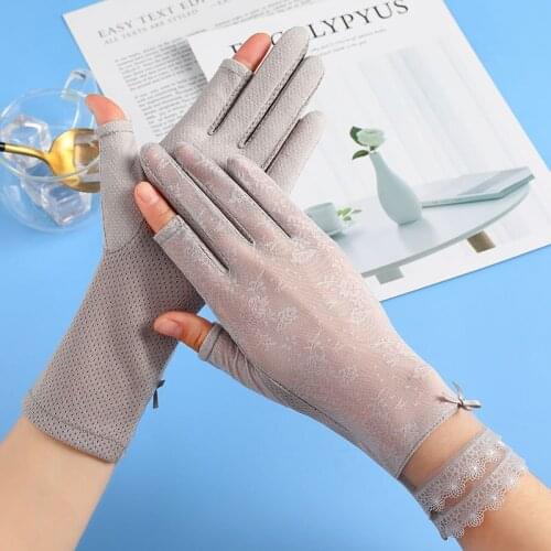 Women Thin Lace Sunscreen Gloves Mesh Breathable Soft Non-slip Touch Screen Female Gloves Fishing Cycling Exquisite Gloves