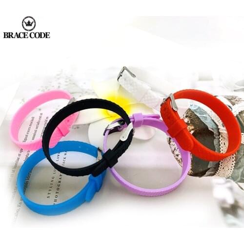 New Childrens Silicone Kirin Bracelet DIY Beaded Christmas Boots Snowman Boots Snowflake Charm Pendant Jewelry Making Bracelet