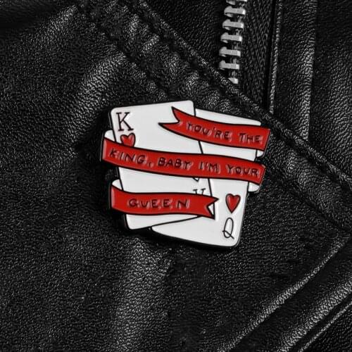 Playing card Poker Lapel pins King Queen Brooches Badges Cloth Backpack Bag Hat Leather jeckets Accessories Couple lover jewelry