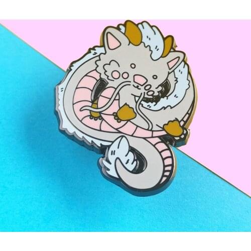 Classic Anime Haku Dragon Chihiro Brooch Pins Enamel Metal Badges Lapel Pin Brooches Jackets Jeans Fashion Jewelry Accessories