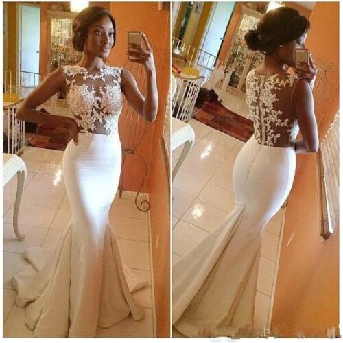 Sexy Hot Sell Celebrity Dresses Sheer Bodice Hollow Back Appliques Embellished Evening Dresses 2019 Prom Party Gowns Custom
