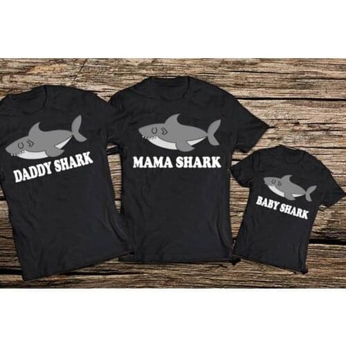Daddy and Mama and Baby Family Shark T-Shirt Family Matching Outfits Gift Mom and Dad and Children Shark Family T-shirt