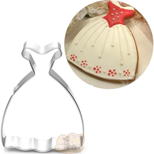 1pcs Christmas Dress Cookie Cutter Cookware Metal Biscuit Mould Fondant Cake Decorating Cooking Tools Bakeware Kitchen Accessory