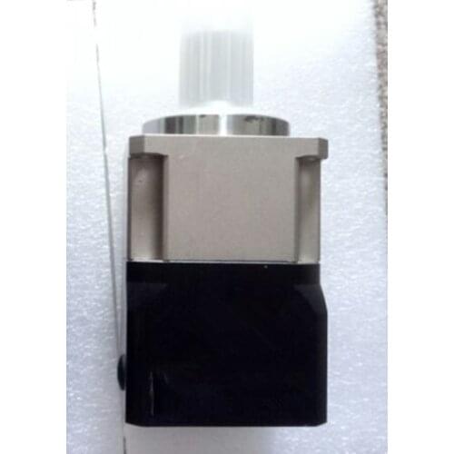 Planetary reducer gearbox 5 arcmin ratio 10:1 for 40mm 50W 100W AC servo motor input shaft 8mm
