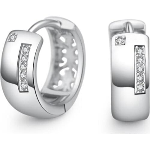 Korean version of luxury fashion popular atmosphere wild zircon female models silver plated ear rings YE043