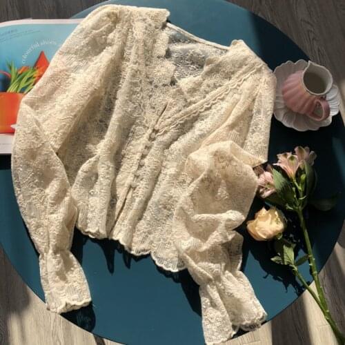 Women Sweater Vintage V-neck Jacket Heavy Industry Embroidery Design Flared Sleeve Natural Shell Button Lace Small Cardigan