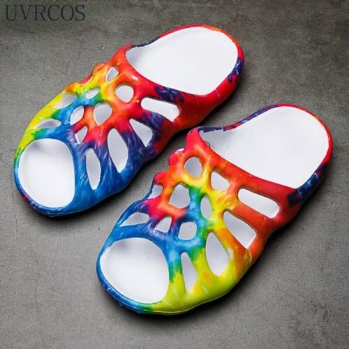 Fashion Mens Shoes Summer Mens Flip Flops High-quality Beach Sandals Non-slip Cool Casual Shoes New Style 2021 Hot Sale