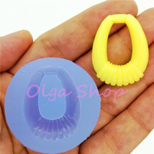 BYL500 30.4mm x 24.0mm Vintage Earrings Silicone Mold Earrings Pendant Necklace Making Cabochon Resin Clay Craft Fondant Cake