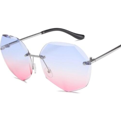 Classic Oval Gradient Lenses Beach Holiday Sunglasses Women/Men Eyeglasses Street Beat Shopping Mirror Oculos De Sol Gafas UV400
