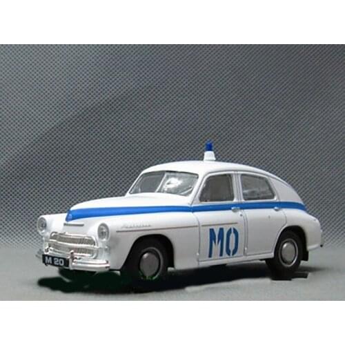 GAZ Fire Police Car Diecast 1/43 1:43 Alloy M200 Classic Car In Russia Crafts Decoration Collection Toy Tools Gift