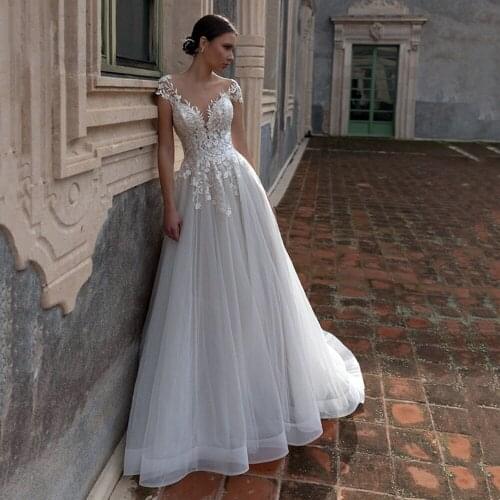 UZN Elegant Ivory Illusion Scoop Neckline Lace Appliques Wedding Dress New Arrival Cap Sleeves Bridal Gown Plus Size