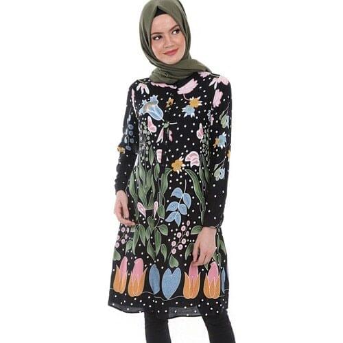 Muslim women Crew Neck Top Button Tunik