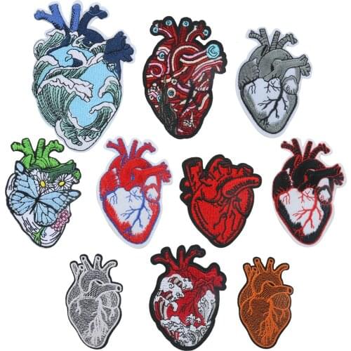 Cheap Things Iron On Patches On Clothes Skull Heart Patches On Clothes Embroidery Applique Patch Fashion Flower Badge Stickers