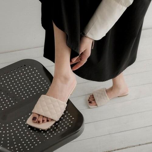 Summer Slip On Woman Beach Sandals Plus Size 40 Women Mules Design Slippers Sandals Open Toe Slides Flat Heel Women Shoes Black