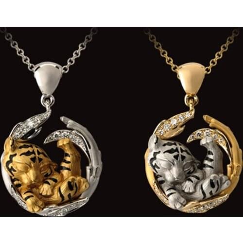 WANGAIYAO new couple cute tiger sleep pendant fashion personality creative men and women clavicle chain jewelry creative small g