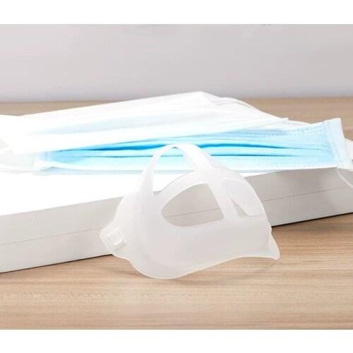 Mask holder anti stuffy device washable non stick lipstick non-toxic