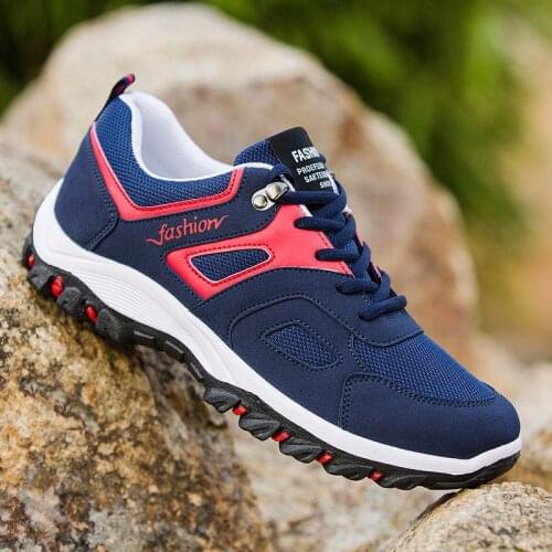 Spring and autumn new mens shoes outdoor hiking shoes breathable mens casual shoes low-cut wear-resistant sports running shoes