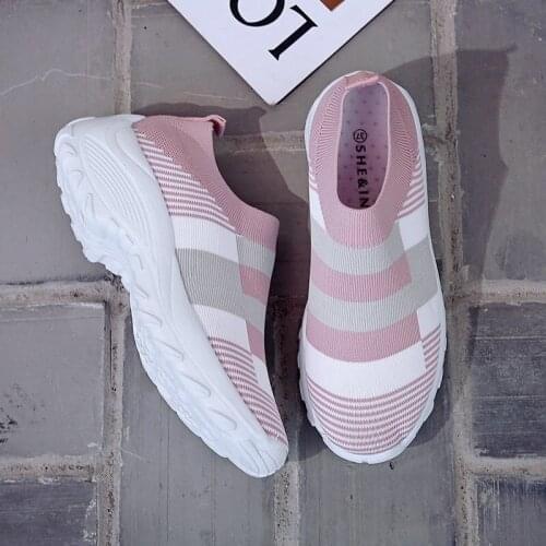 Sneakers Womens Tennis Shoes Breathable Mesh Pull-on Womens Socks Outdoor Womens Sneakers Platform 2021