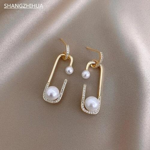 2021 New Design Pearl Irregular Pin Dangle Earring For Woman Fashion Korean Jewelry Luxury Sexy Girls Party Wear Earrings
