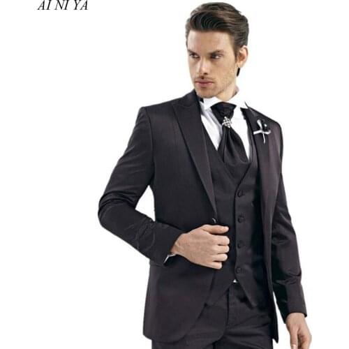 Spring Mens Formal Suits Slim Fitted Wedding Tuxedos Custom Made Bridegroom Party Dinner Suits Formal Office (Jacket+Pants+Vest)
