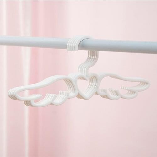 Bermeks Plastic Clothes Hangers