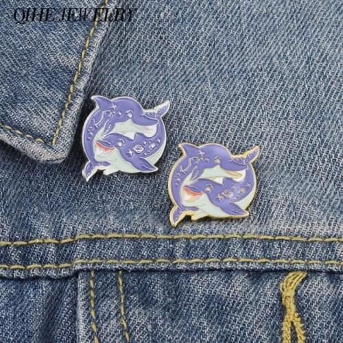 Space Whale Enamel Pin Star Moon Planet Galaxy Couple Shark Brooches Metal Enamel Bagdes Sea Animal Cuties Jewelry Wholesale