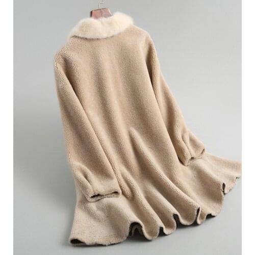 New 2020 Sheep Shearling Jacket Womens Real Wool Fur Coat Female Natural Mink Fur Collar Winter Jackets 18034 WYQ1811 s