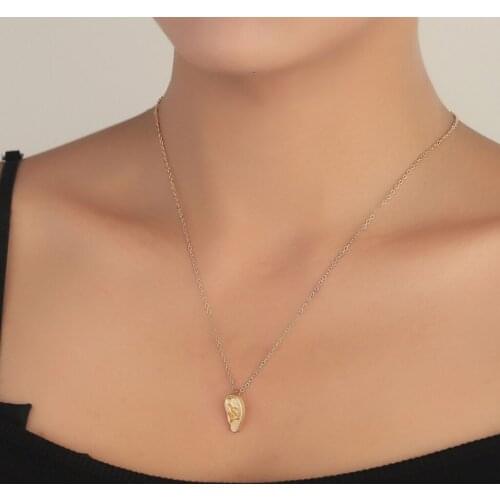 Unique 3D Ear Pendant Necklaces for Girls Women Anatomical Ear Choker Medical Doctor Nurse Gift Simple Colliar