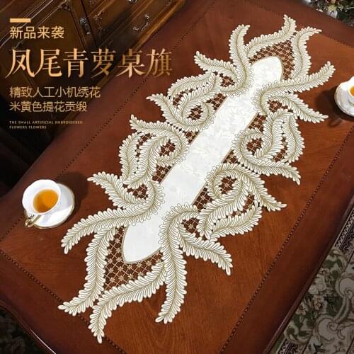 High-end luxury Phoenix tail embroidery cloth art European style Ellipse table runner table cloth Eat mat Table mat 1pc