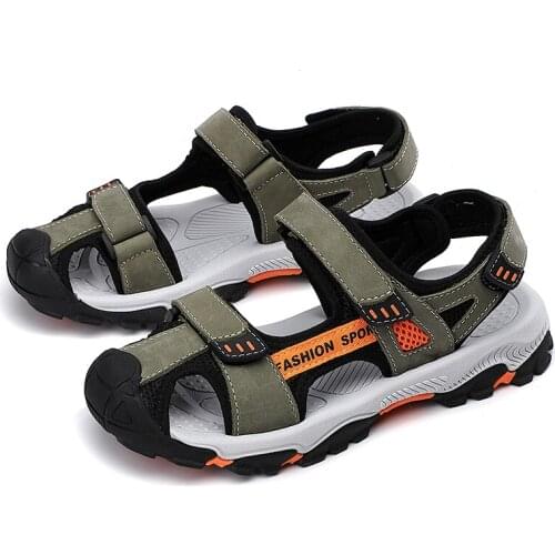 Summer Leather Men Sandals Beach Casual Shoes Fashion Soft Breathable Outdoor Beach Roman Brand Rubber Mens Walking Slippers