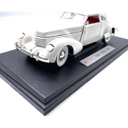 Diecast 1/18 1936 810 Classic Car Simulation Alloy Vehicle Model Toy Adult Collectible Souvenir Ornaments Display Gifts