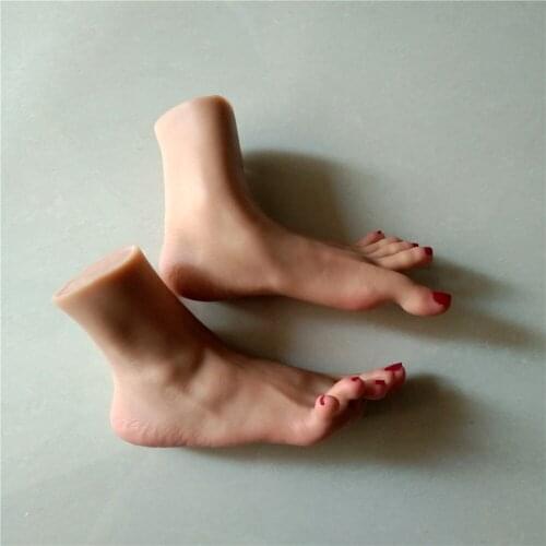 1 Pair Sexy Foot Feet Sex Toes Fetish Toys Model Love dolls For Feetjobs Real Feel Tanning Skin