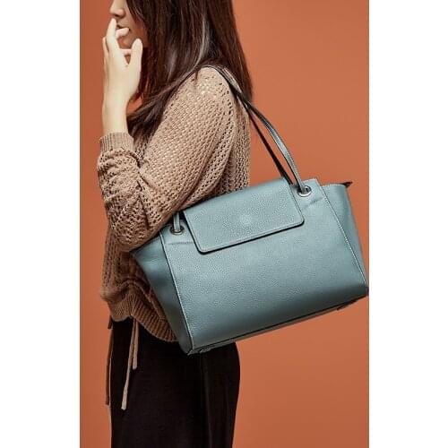 Classic Fashion Handbags Women Bags Genuine Leather Casual Totes Solid Zipper Clamshell Hasp Panelled Trapeze Shoulder Bags Lady