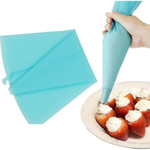 High Quality Cheap Safe Silicone Icing Piping Cream Pastry Bag for Cake DIY Decorating Tool Free shipping