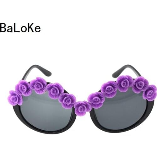 Fashion Design Baroque Purple Crystal Flower Sunglasses Retro Classical Sunglasses Women Rhinestone Beach Accessories