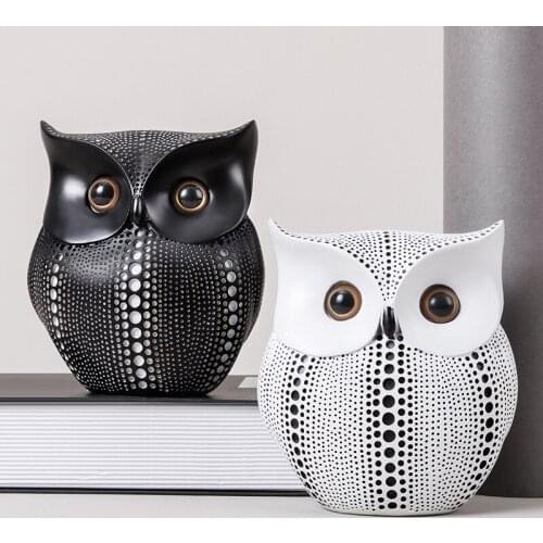 Modern Office Desk Decorative Living Room Decoration Gifts Modern Home Decoration Accessories Owl Cute Animal Model Ornaments