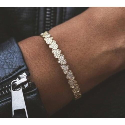 2021 New Design Sparking Bling Cubic Zirconia Heart Shape Bracelets & Bangles For Girlsfriend Gift Birthday Wedding Jewelry Gift