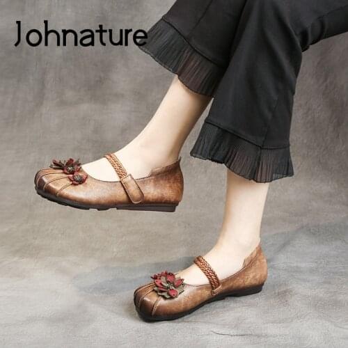 Johnature Genuine Leather Flats Women Shoes Retro 2020 New Spring Round Toe Hook & Loop Floral Casual Shallow Ladies Shoes