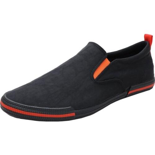 New Summer Mens Casual Shoes Slip on Mens Canvas Shoes Summer Breathable High Quality Mens Sneakers