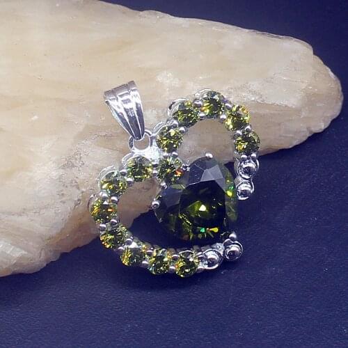 Gemstonefactory Jewelry Big Promotion 925 Silver Heart Shape Green Peridot Women Ladies Mom Gifts Necklace Pendant 20213908