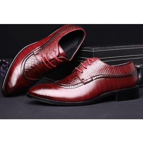 Brogue Shoes Men Business Shoes Men Classic Italian Fashion Crocodile Shoes Men Office Zapatos De Hombre De Vestir Formal Desai