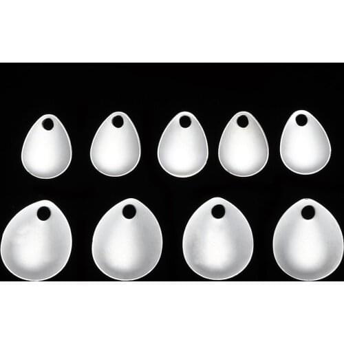 50 PCs Fishing Attractor Spinner Blades Smooth Nickel Spoons Plaice Lacquer Coated VIB Lure Fishing Accessories