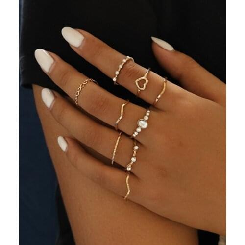 9pcs/set Bohemian Vintage Heart Pearl Gold Crescent Geometric Joint Ring Set for Women Crystal Ring Party Wedding Jewelry Gift