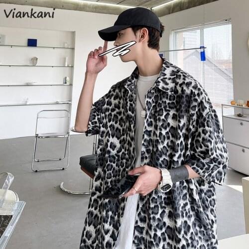 2021 Mens Loose Leopard Printing Long Sleeve Baggy Silk Shirt Vintage Clothes Fashion Streetwear Lapel Collar Shirts Size M-XL