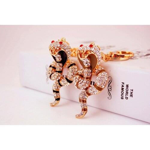 Alloy Crystal Snake Key Chains Gift For Women Handbag Charms Keychain Car Keyring Animal Rhinestone Enamel Je Key Holder Jewelry