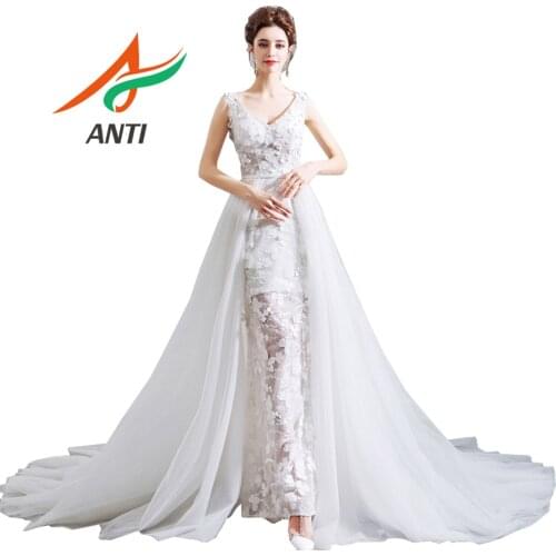 ANTI Womens Clothing