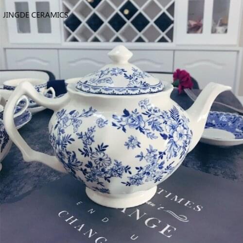 European Ceramic Fruit Plate Saucer Dessert Dinner Plate Milk Cylinder Coffee Cup Saucer Cutlery Set Wedding Kitchen Supplies