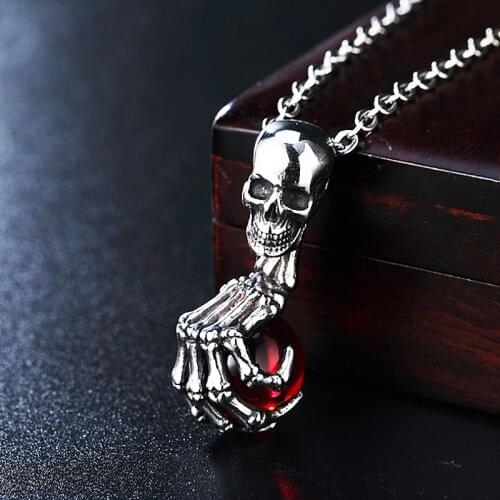 Retro Skull Claw Pendant Male Domineering Rock Ghost Mens Personality Fashion Pendant Necklace Jewelry