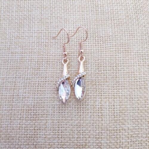 Ms. QiLeSen 100% 925 Sterling Silver Stud Earrings Heart Gold White Fine Jewelry Bride Christmas Gif E0191